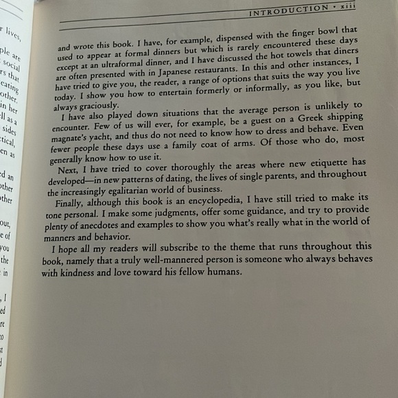 Book on Etiquette in all situations - Picture 7 of 11